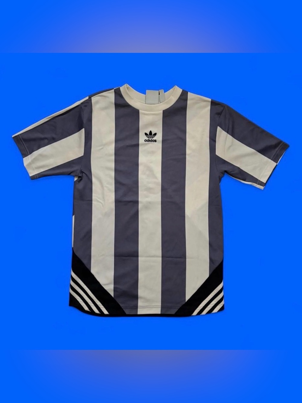 adidas Vertical Stripe Crew Tee in Gray/Blue & White